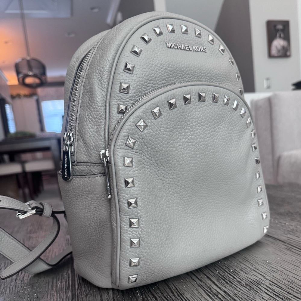 (EUC) MK Leather Studded Backpack 🩶